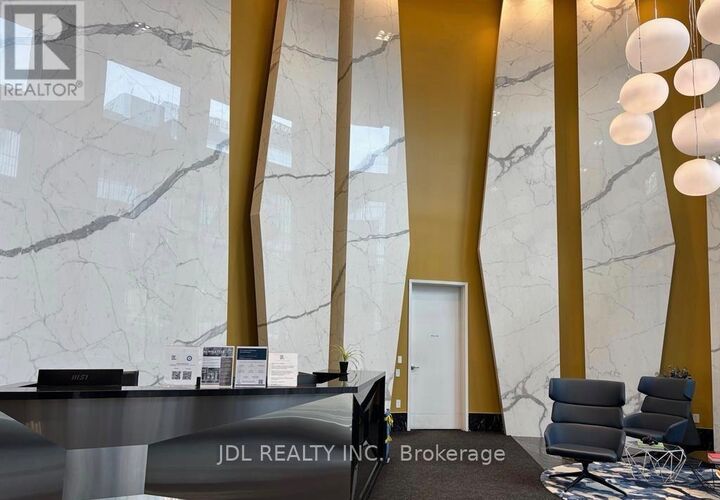 Property Photo:  70 Princess Street 1428  ON M5A 0X6 