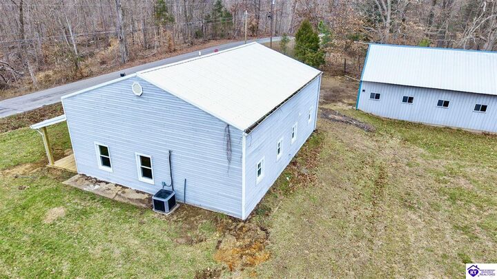 Property Photo:  2810 Shot Hunt Road  KY 40175 