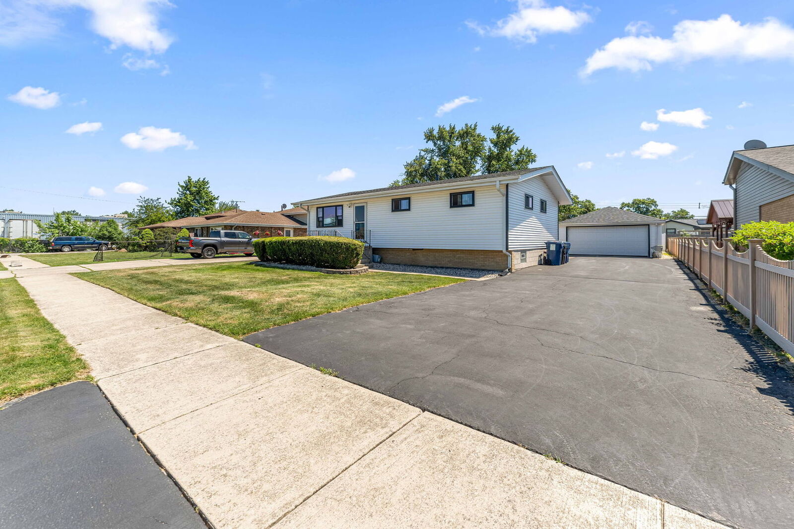 Property Photo:  7717 W 81st Street  IL 60455 