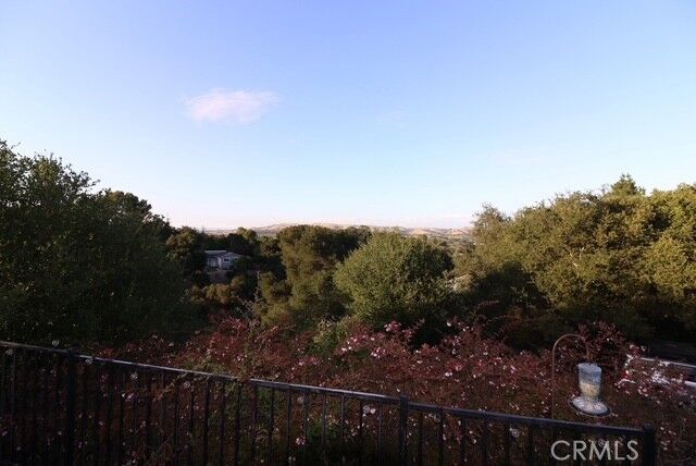 Property Photo:  4935 Vida Avenue  CA 93422 
