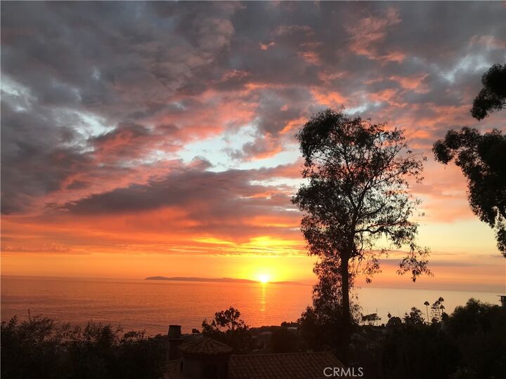 Property Photo:  2810 Alexander  CA 92651 