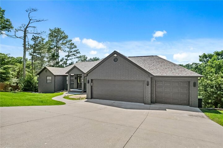 Property Photo:  24 Acapulco Drive  AR 72756 