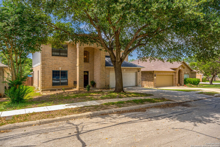 Property Photo: 14938 Turret Run TX 78248