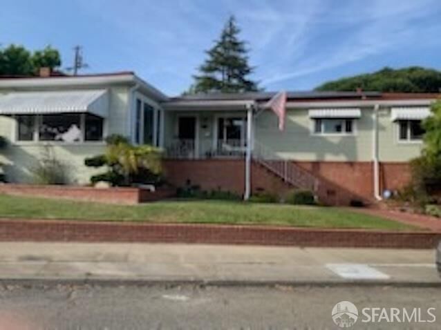 Property Photo:  3001 Brookfield Avenue  CA 94605 