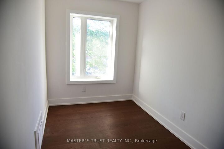 Property Photo: 19 Emmett Avenue ON M6M 2E3