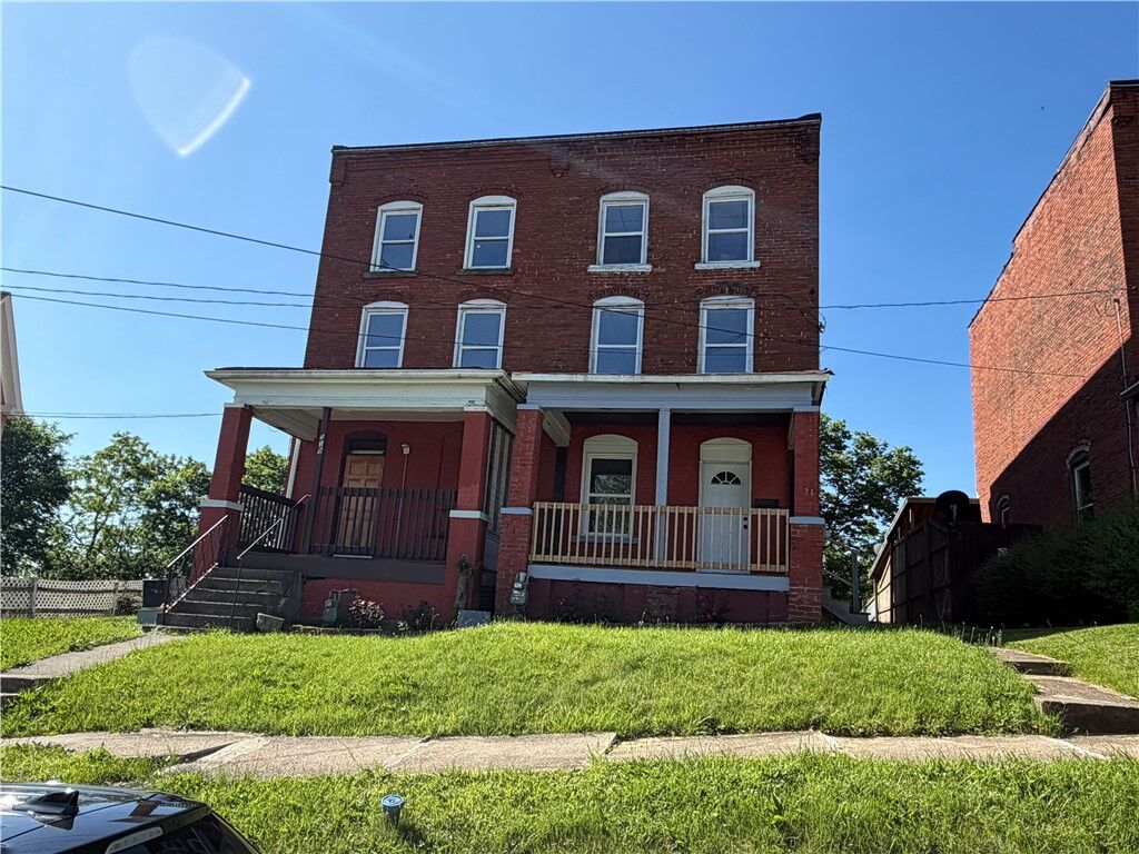 Property Photo:  519-521 1st St  PA 15022 