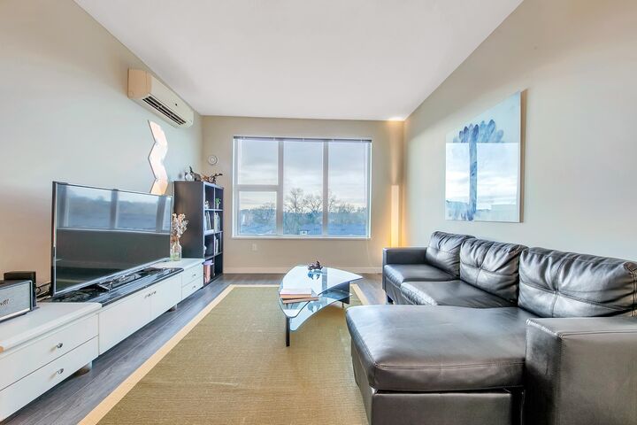 Property Photo: 9311 Alexandra Road 521 BC V6X 0L8
