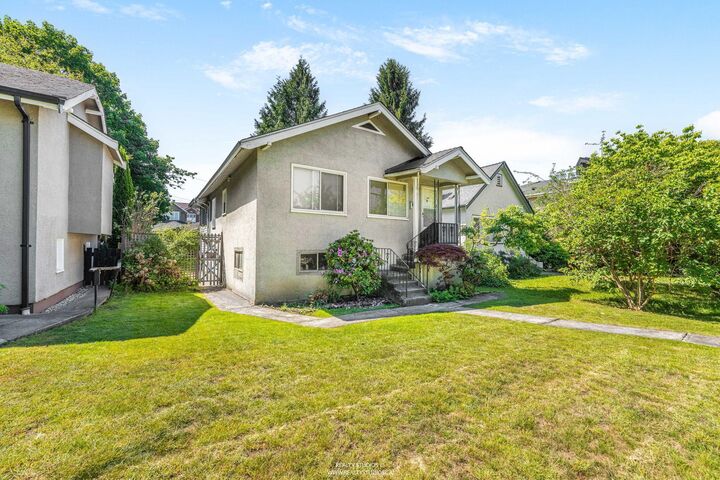 Property Photo: 20 W King Edward Avenue BC V5Y 2H7