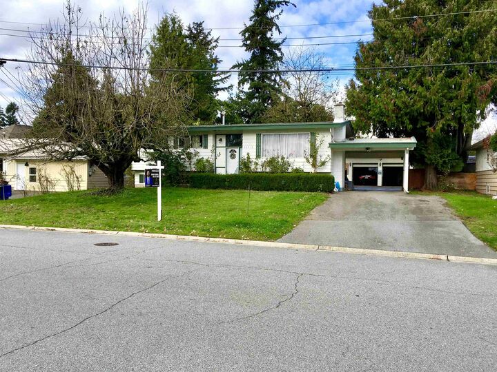 33919 Fern Street — photo 1