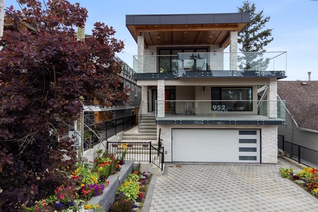 Property Photo: 952 Parker Street BC V3S 8E8