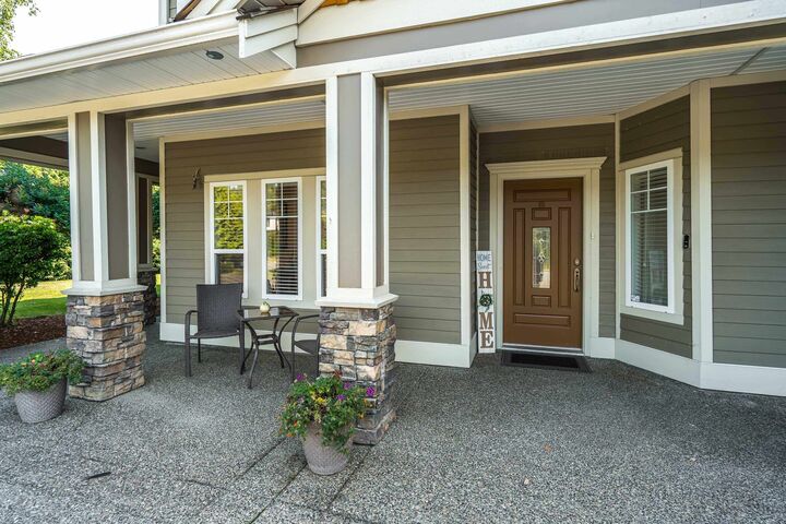 Property Photo: 31706 Kenney Avenue BC V4S 1E5