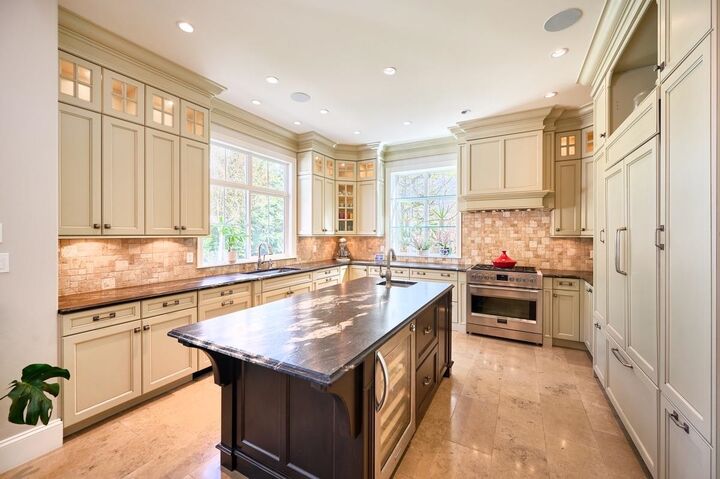 Property Photo: 1373 Glenbrook Street BC V3E 3G8