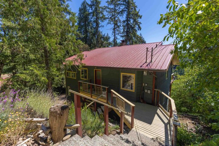 10085 Buccaneer Road — photo 1