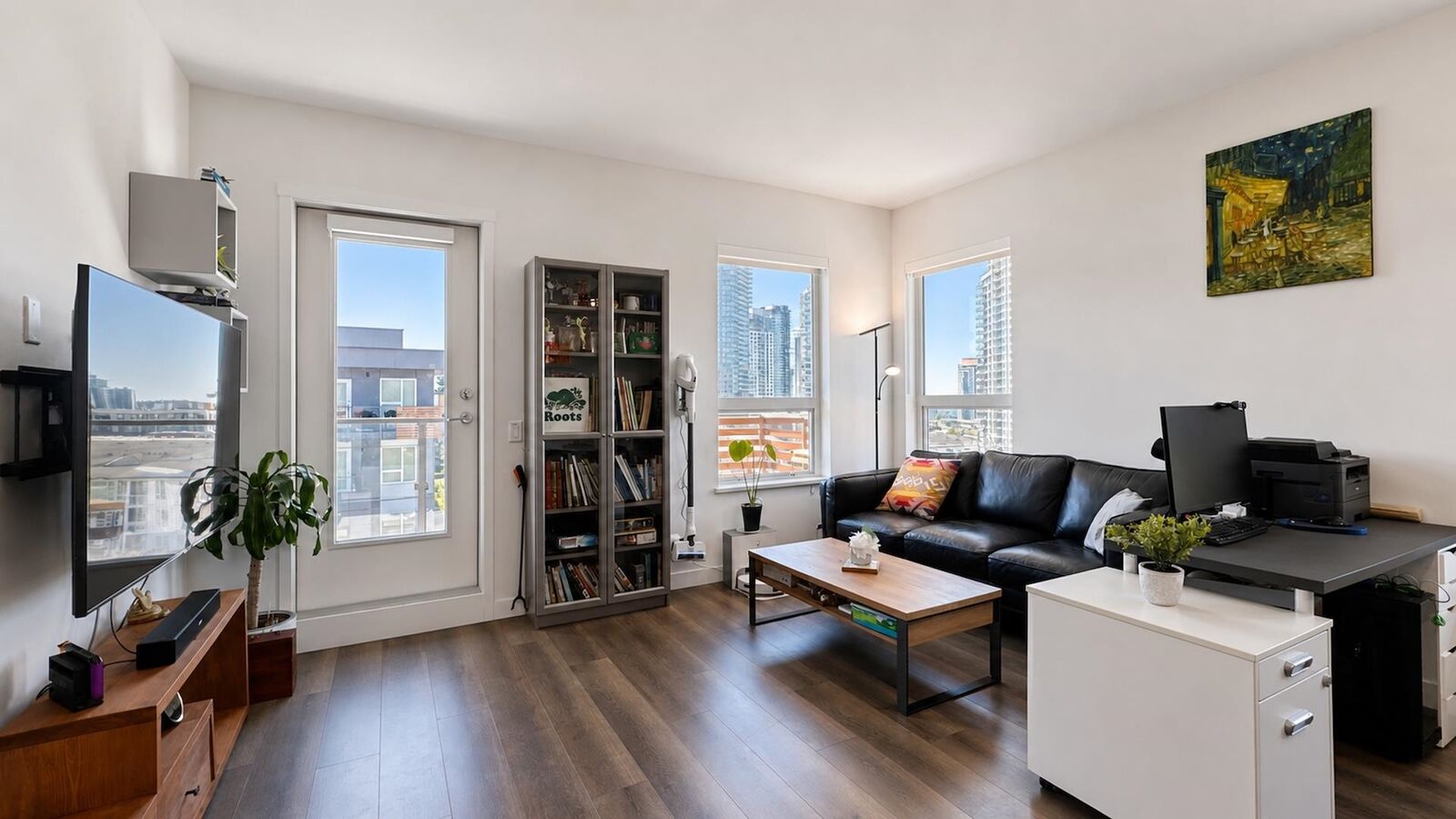 Property Photo: 648 Lea Avenue 603 BC V3J 0P1