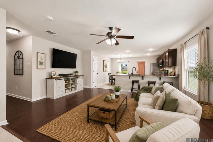 Property Photo: 26621 Evangeline Trace Blvd LA 70726