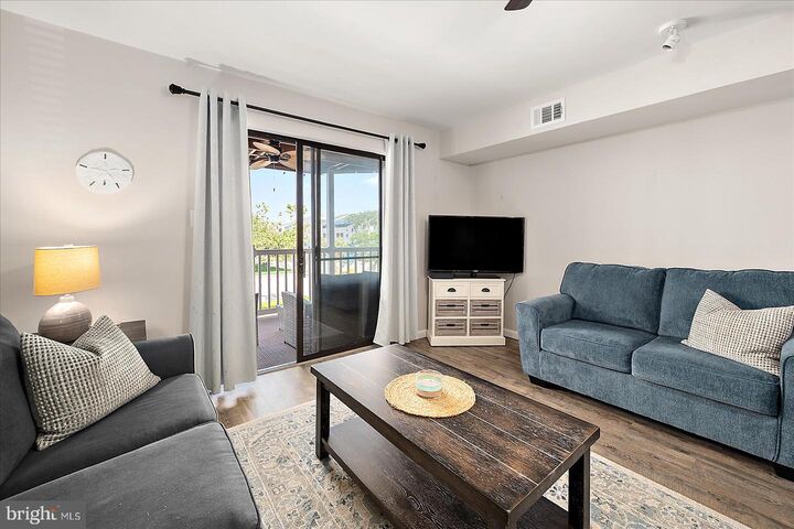 Property Photo:  12300 Jamaica Avenue 207  MD 21842 