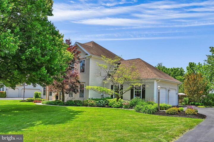 Property Photo:  208 Southgate Drive  PA 17602 