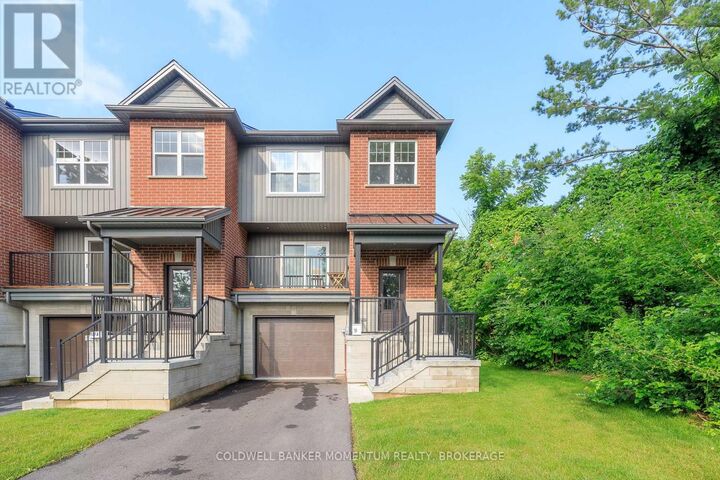 Property Photo:  153 B Moffatt Street B  ON L2P 2L7 