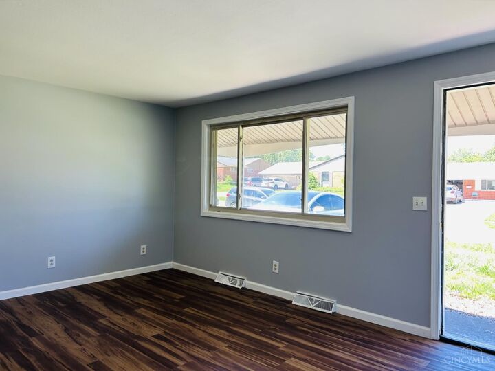 Property Photo: 5419 Lariat Drive OH 45238