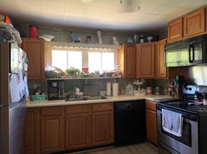 Property Photo:  270 N Walnut Street  OH 43138 