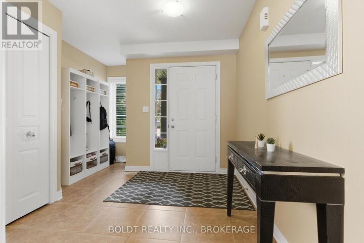 Property Photo:  10 Flynn Court  ON L2R 6P9 