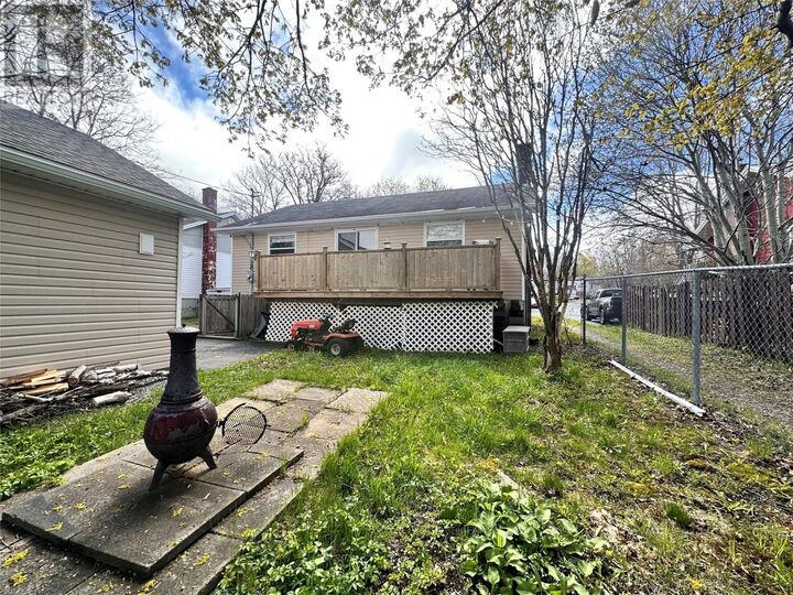 Property Photo:  16 Hatcher Street  NL A1B 1Z2 