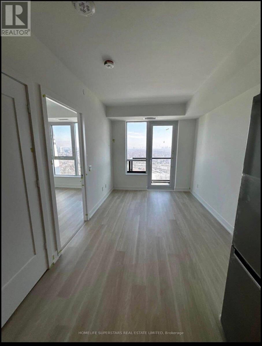Property Photo:  60 Central Park Roadway Road East 2405  ON M9A 3K1 