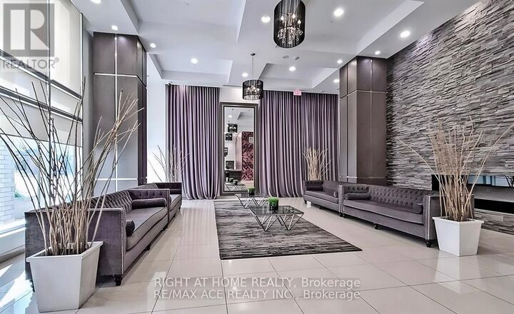 Property Photo:  2756 Old Leslie Street 922  ON M2K 0E2 