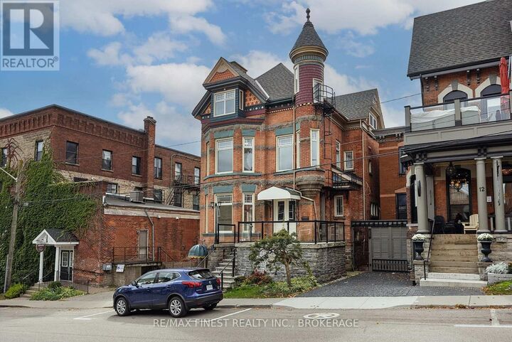 Property Photo:  10 Victoria Avenue  ON K6V 2B1 