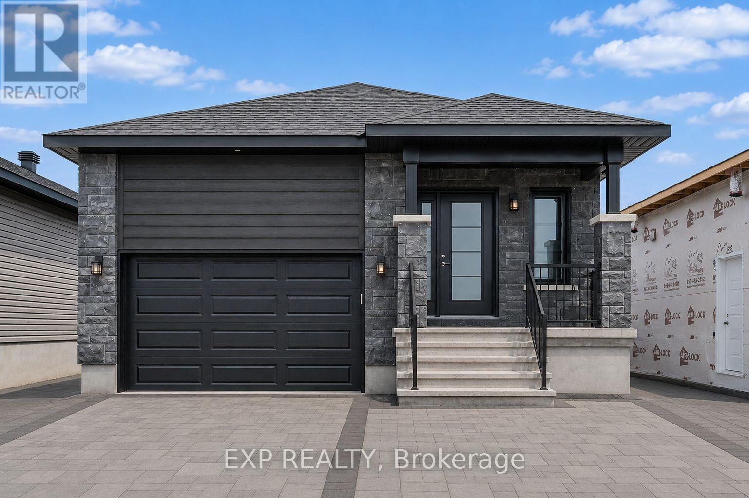 Property Photo:  1220 Montblanc Crescent  ON K0A 1W0 