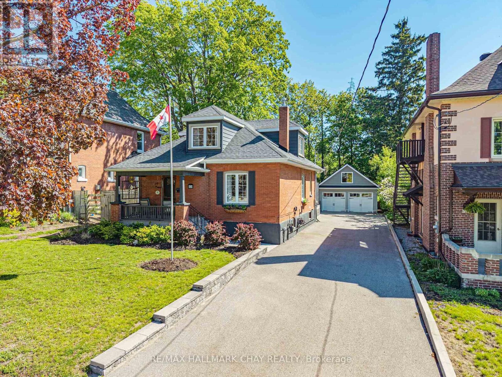 Property Photo:  125 Toronto Street  ON L4N 1V3 