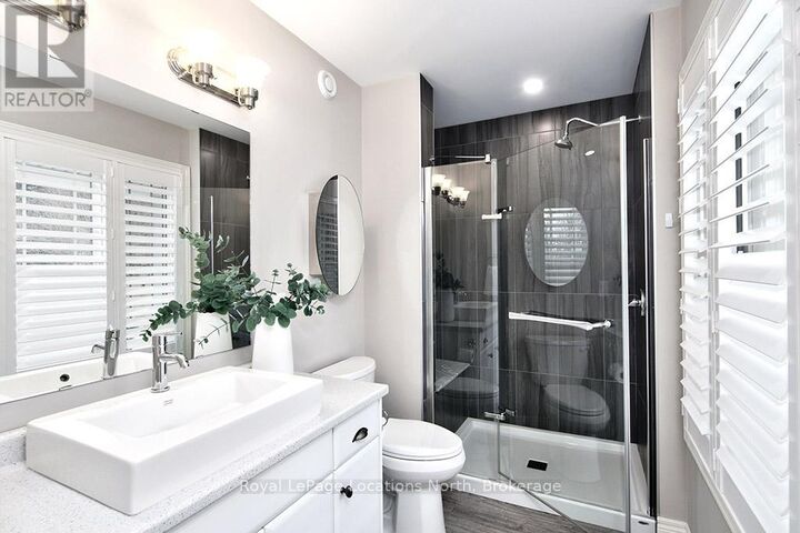 Property Photo:  17 Elgin Street South  ON N0H 2P0 