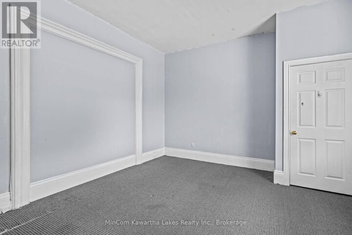 Property Photo:  270 Sherbrooke Street  ON K9J 2N6 