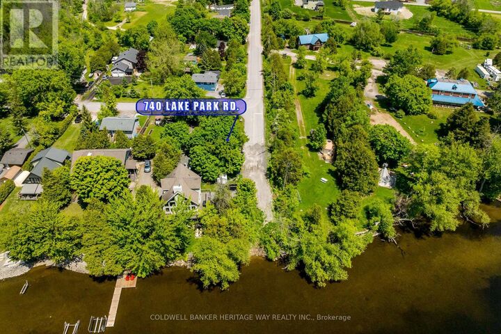 Property Photo: 740 Lake Park Road ON K7C 3P2