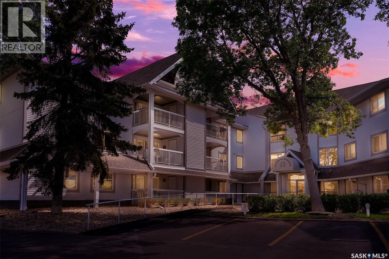 Property Photo:  139 960 Assiniboine Avenue E  SK S4V 2P8 