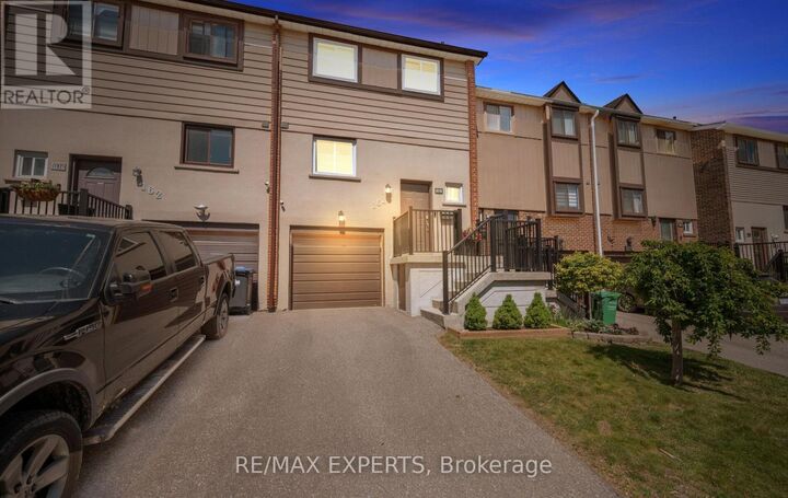 Property Photo:  161 Moregate Crescent 15  ON L6S 3K9 