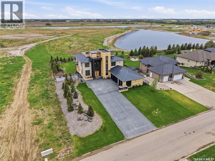 Property Photo: 414 Greenbryre Lane SK S7V 0H8
