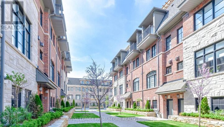 Property Photo:  33 Salvador Allende Court  ON M6G 0A3 