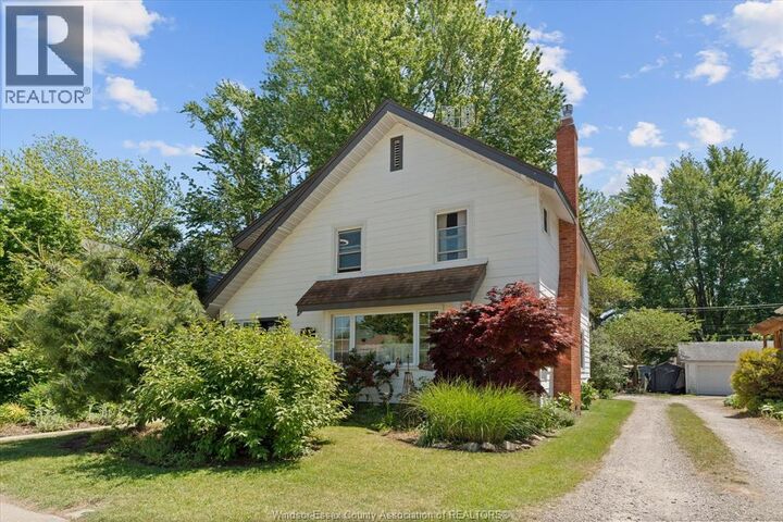 Property Photo:  71 Pearl Street West  ON N9Y 1V5 