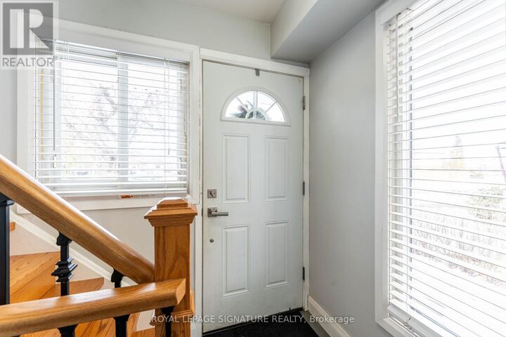 Property Photo: 25 Hun Crescent ON M9V 4G3