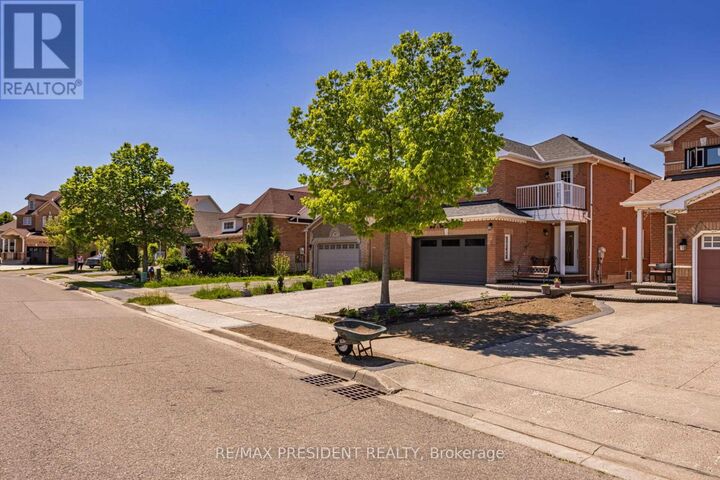 Property Photo:  64 Orchid Drive  ON L7A 2C8 