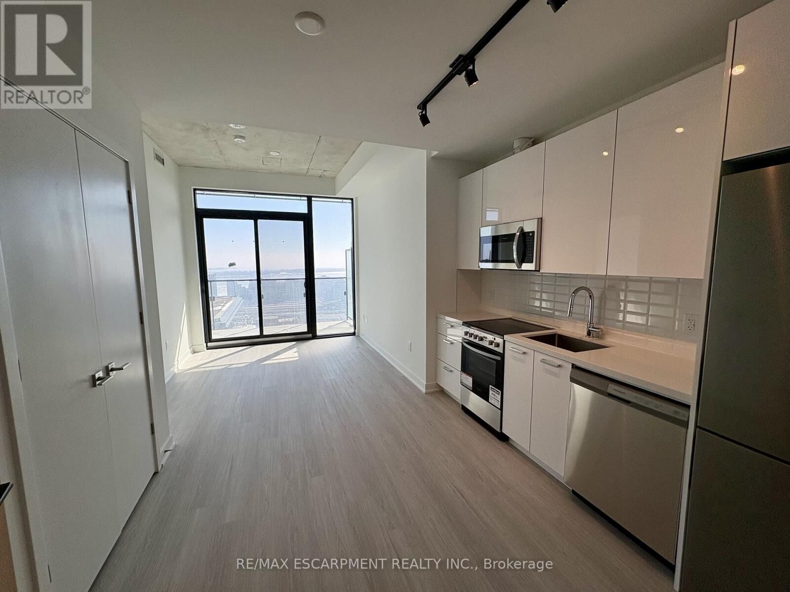 Property Photo:  284 King Street East 2703  ON M5A 0K3 