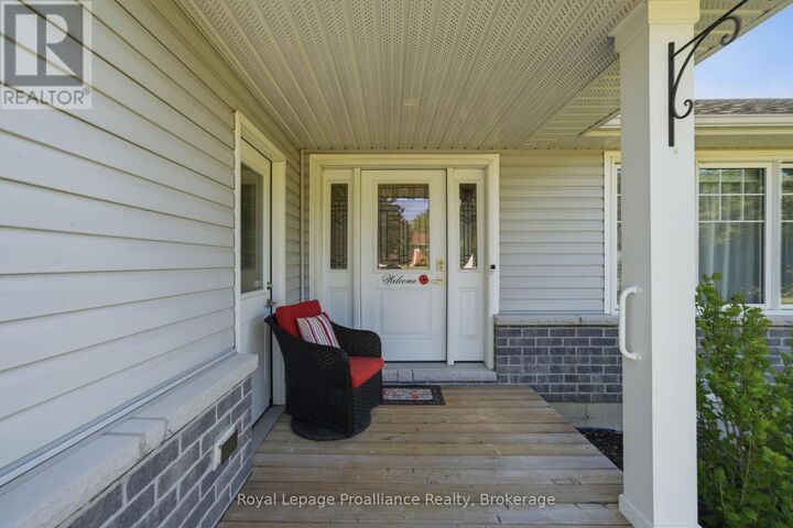 Property Photo:  568 Whites Road  ON K8V 5P8 