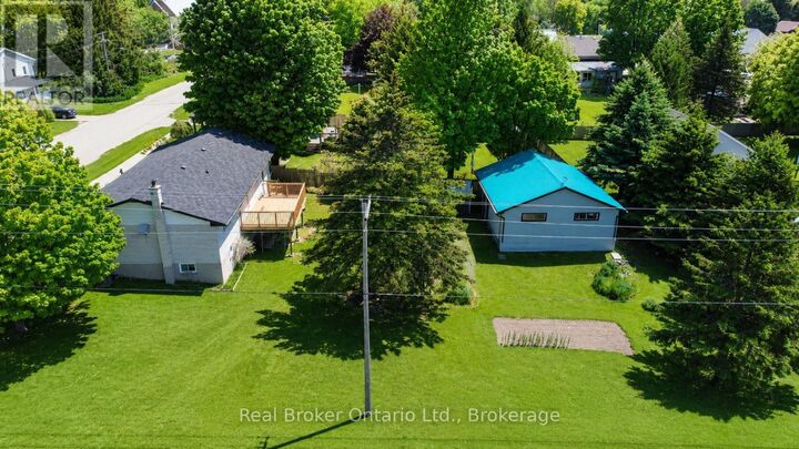 Property Photo:  815 Albert Street East  ON N0G 1C0 