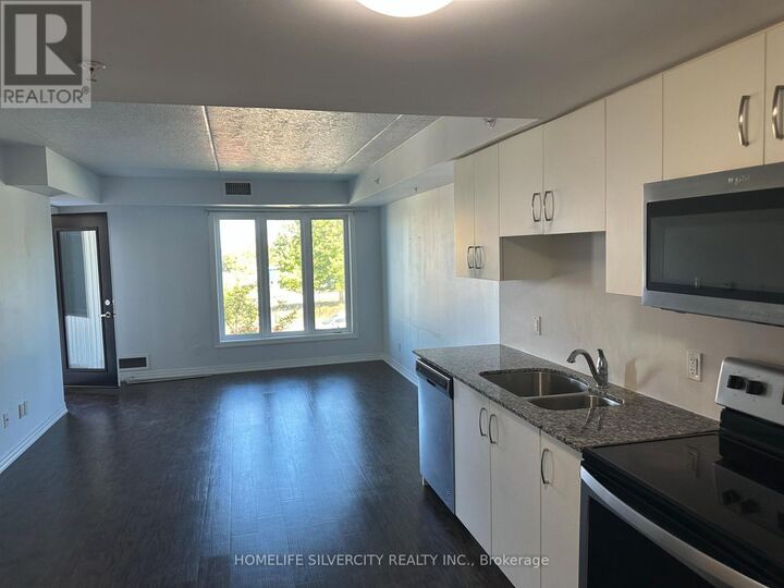 Property Photo:  104 Summit Ridge Drive 206  ON N1E 0R5 