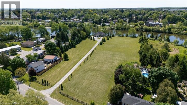 Property Photo:  136 Mechanic Street West  ON N0E 1Y0 