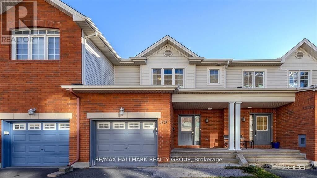 Property Photo:  39 Chesapeake Crescent  ON K2J 0L5 