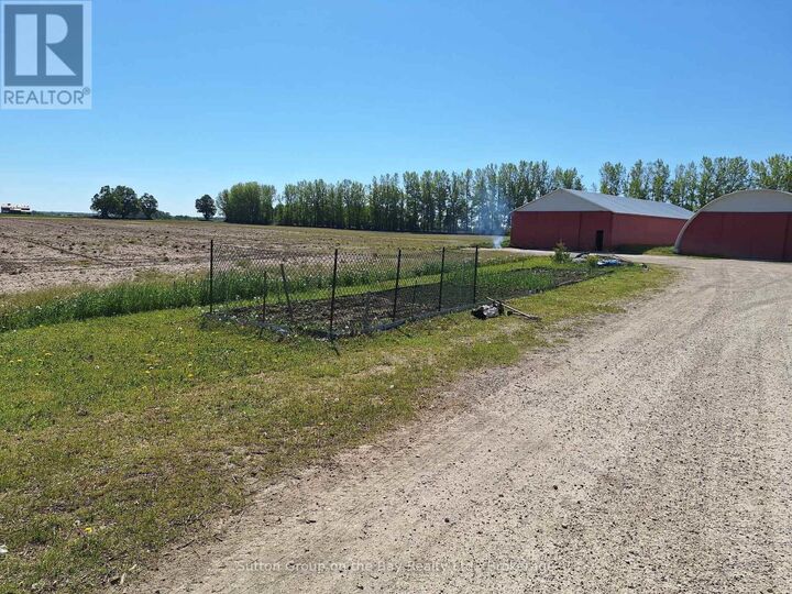 Property Photo:  5929 Highway 26 Highway  ON L0M 1S0 