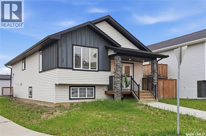 Property Photo:  503 Fast Way  SK S7P 0B6 