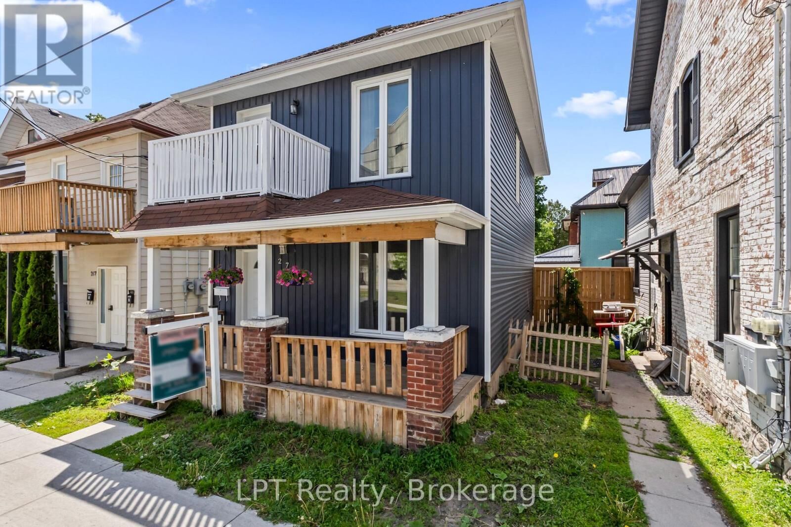 Photo de la propriété: 273 Bethune Street ON K9J 3L5